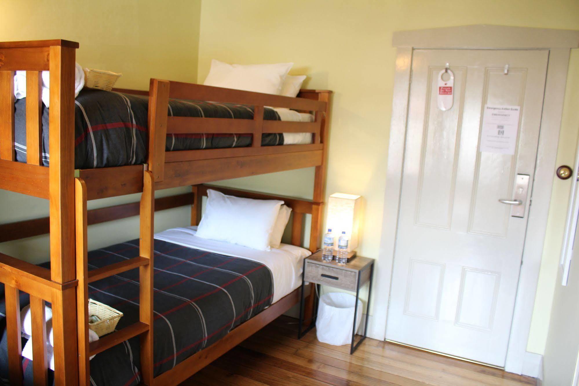The Tasmanian Inn Хоубарт Екстериор снимка